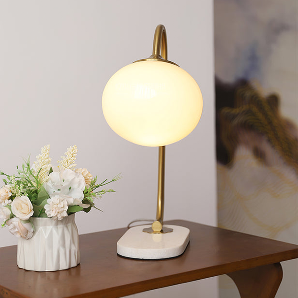 Marshmallow Metal Glass Table Lamp