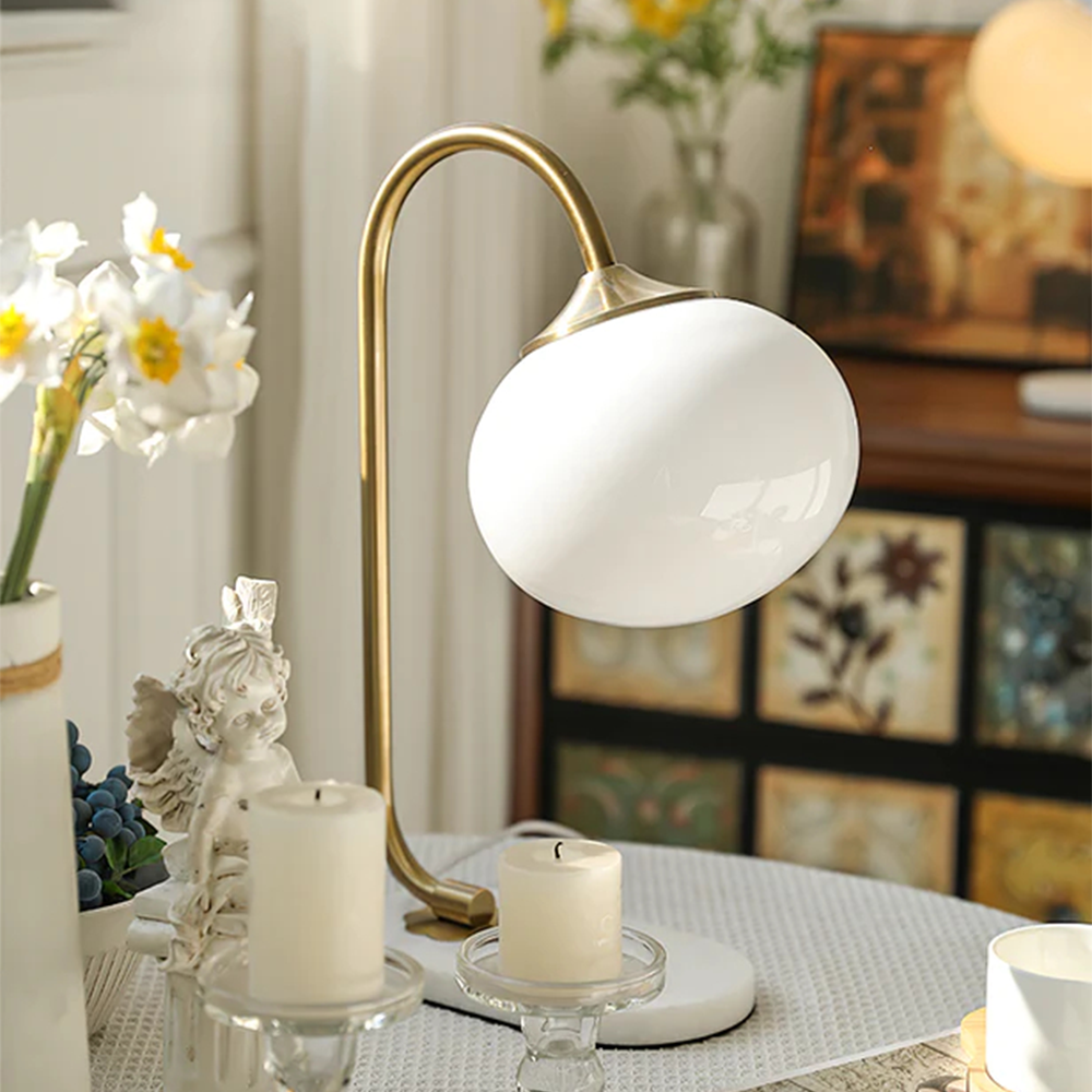 Marshmallow Metal Glass Table Lamp